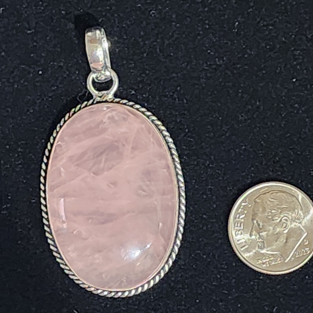 Rose Quartz Pendant 🤍